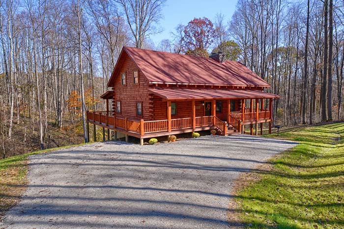 Rosewood Lodge - Luxury Log Home Lodging in Hocking Hills Ohio